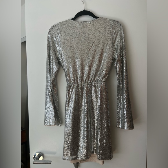BNWT Sequin Dress - Picture 3 of 3